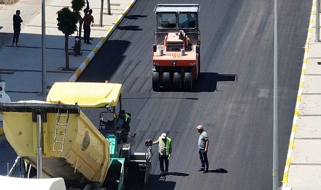 Başkan Tugay’ın 180 günlük Hızlı Eylem Planı işliyor İZBETON ekipleri dört koldan sahada