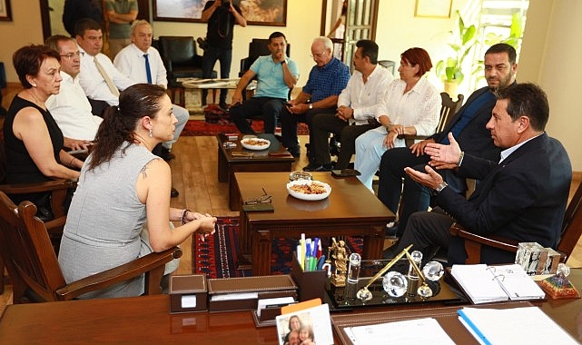 Kıyı Ege Belediyeler Birliği Temmuz Ayı Encümen Toplantısı, Efes Selçuk Belediyesi ev sahipliğinde Selçuk Efes Kent Belleğinde yapıldı