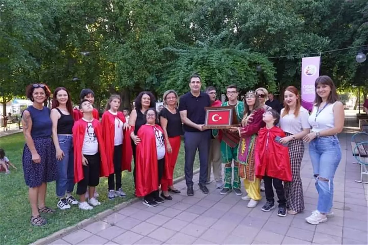 Özel Bireylerle Dans Etkinliği